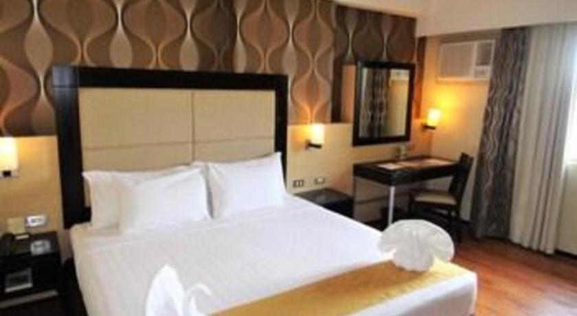 Mallberry Suites Business Hotel Кагаян-де-Оро Экстерьер фото